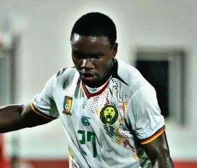 xingkong-喀麦隆博主：山东泰山、成都蓉城关注喀麦隆国脚中场坎代姆