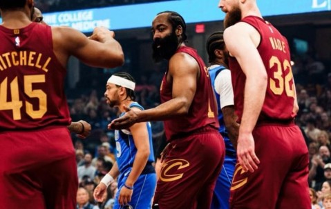 xingkong-骑士大爆冷！哈登13分6失误，状元27+6立大功，米切尔26+11创纪录